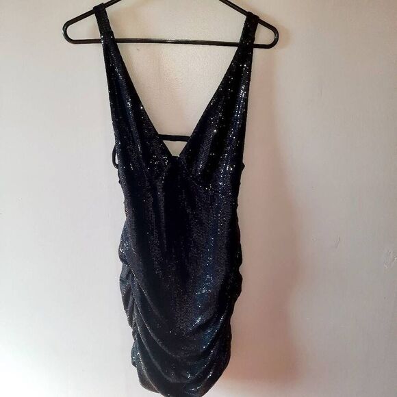 Urban Outfitters Mila Black Mini Sequin Dress - Picture 2 of 8